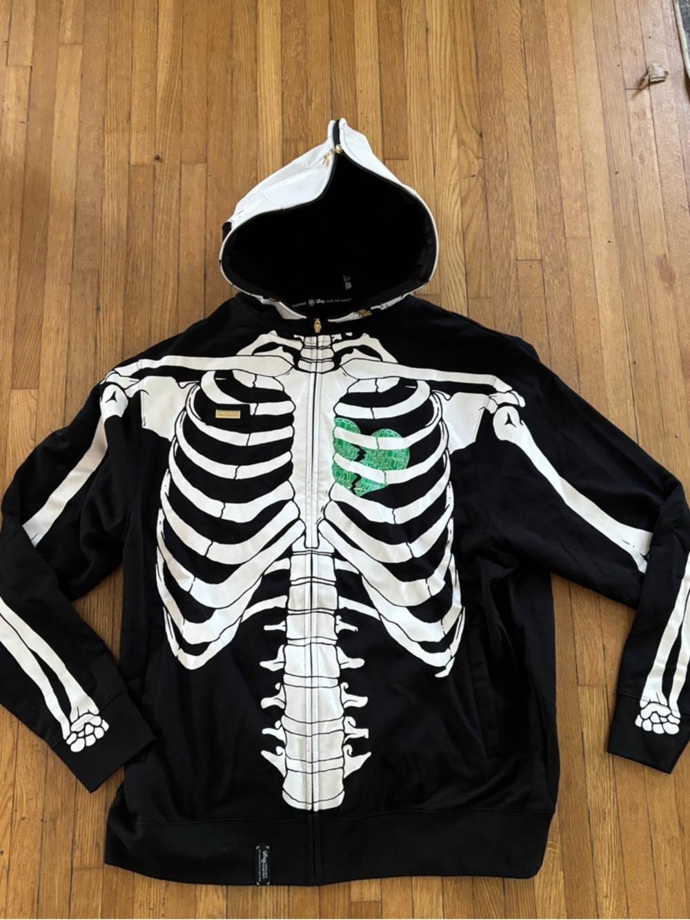 NWT Authentic L-R-G Dead Serious Hoodie Black Lifted Research Group glow in dark